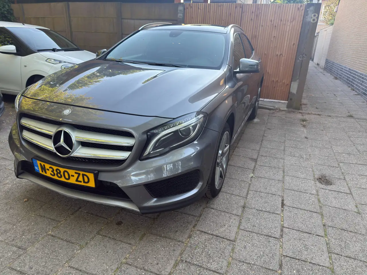 Mercedes-Benz GLA 250