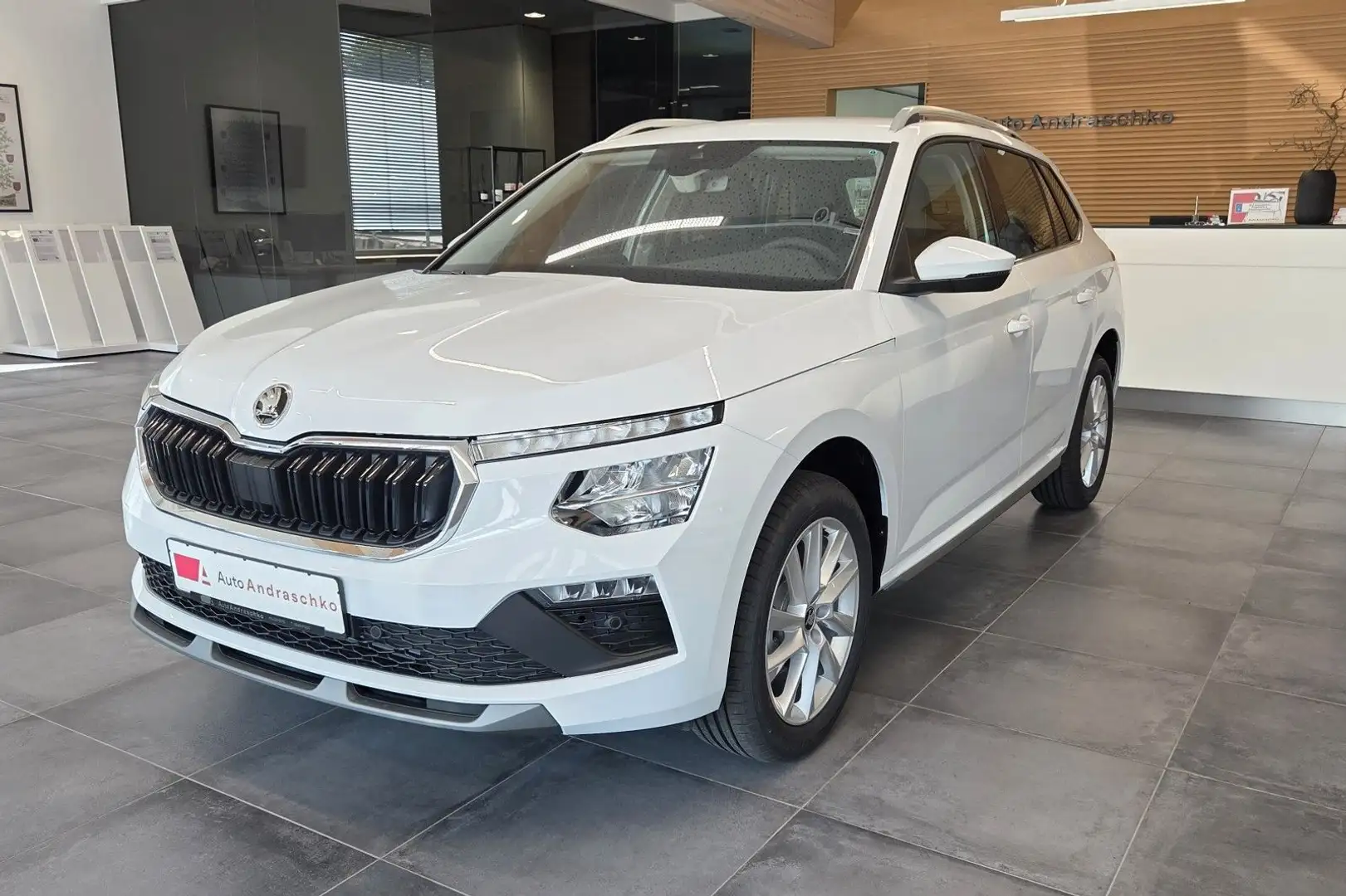 Skoda Kamiq 1.0 TSI 130J./Selection Kamera AHK 5J.GAR Weiß - 1