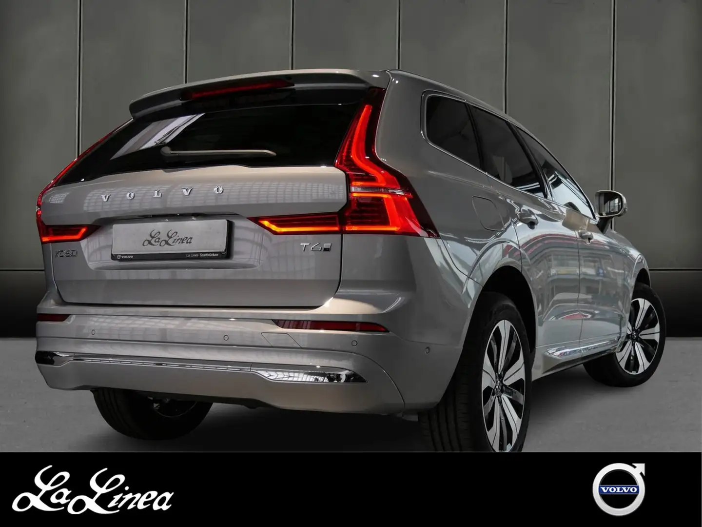 Volvo XC60 T6 Plus Bright-Pano/Memory/360 Plateado - 2