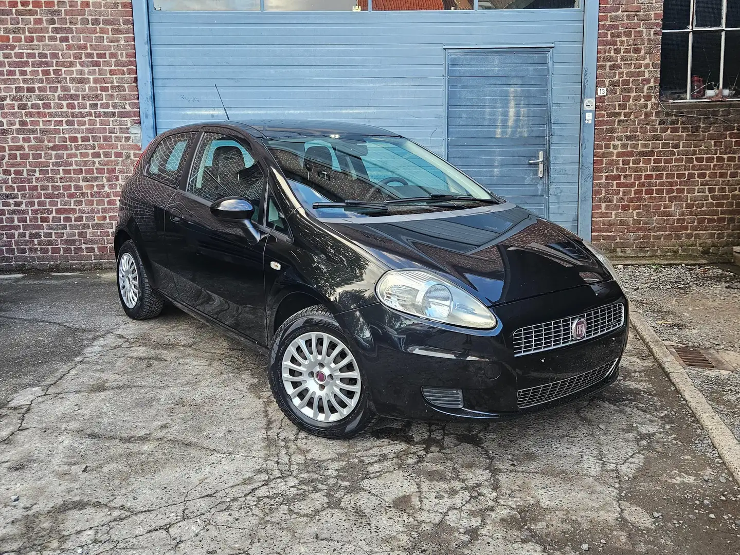 Fiat Grande Punto Grande Punto 1.4 16V Dynamic Noir - 2