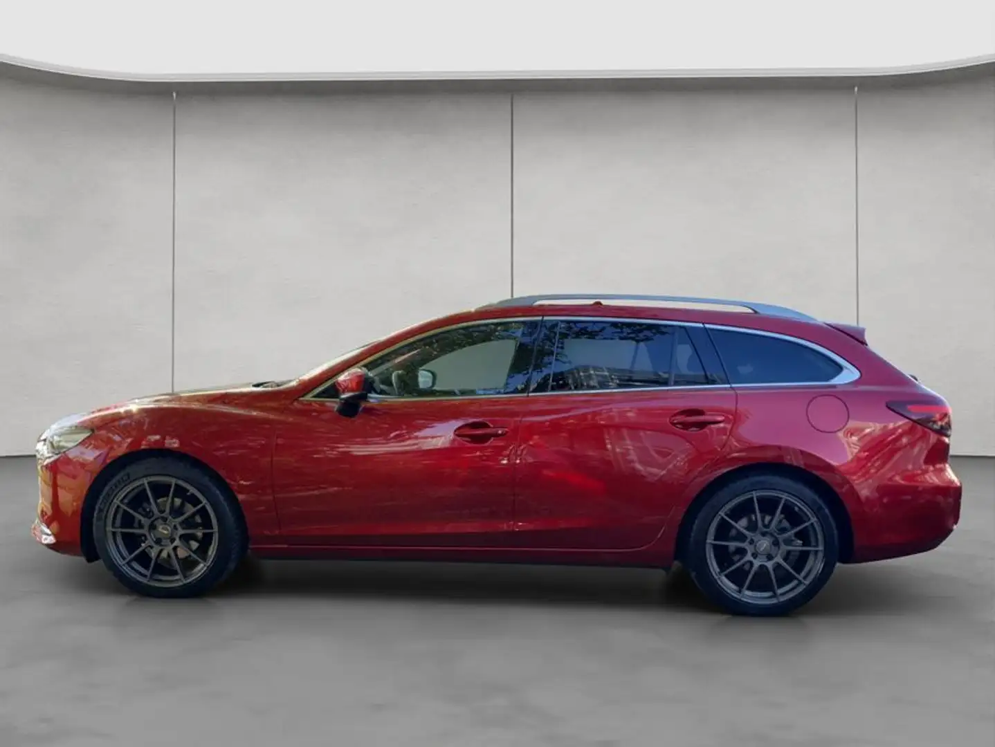 Mazda 6 Kombi SKYACTIV-G 194 Drive i-ELOOP Sports-Line Rouge - 2