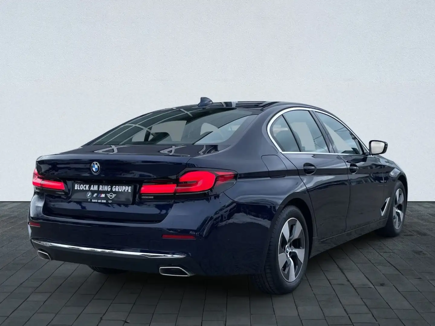 BMW 530 i xDrive Limo Luxury Komfsitze,LCPro,AdapLED Blue - 2