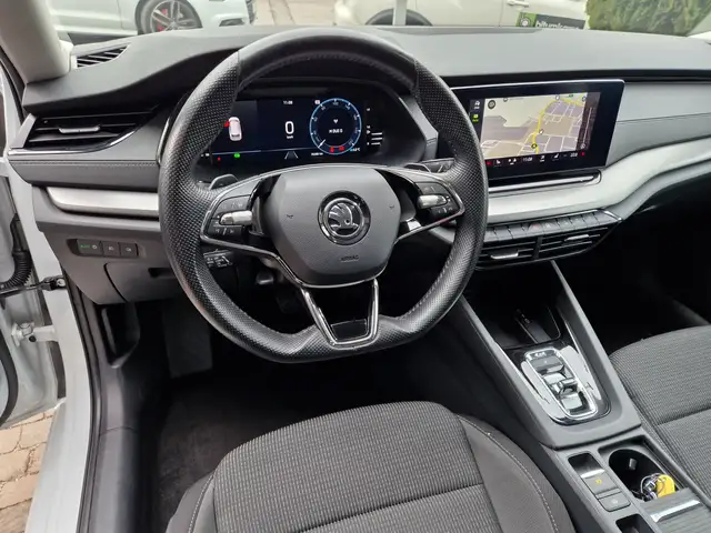 Skoda Octavia view 9