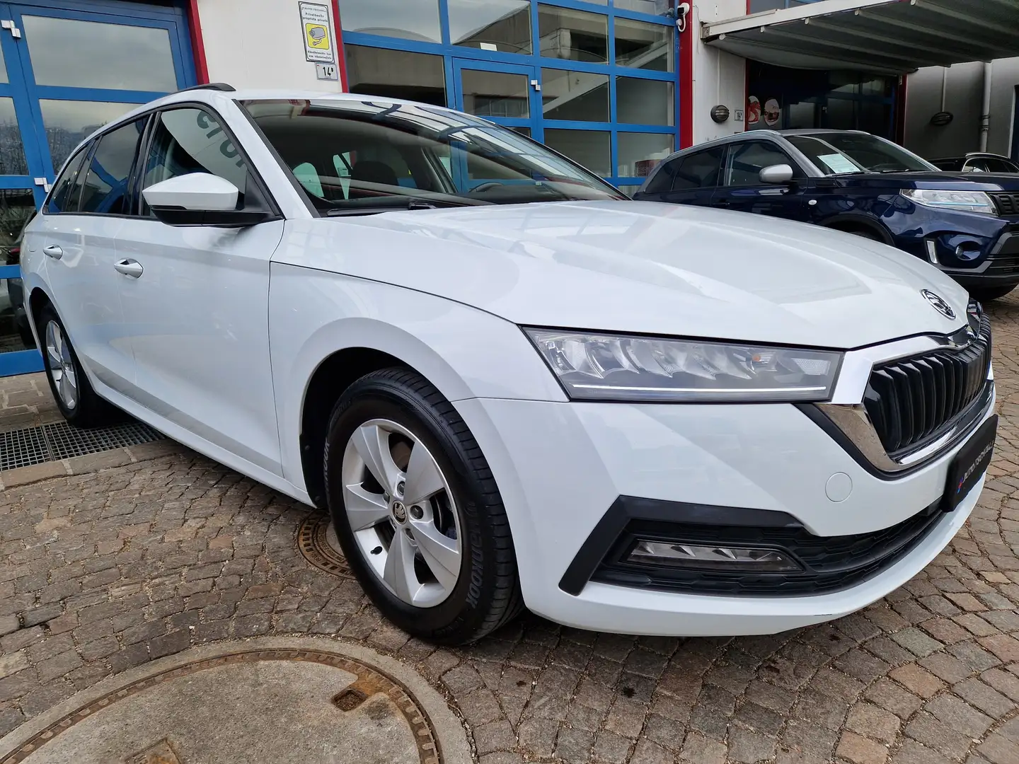 Skoda Octavia S.W.2.0TDI150Cv Ambition 4x4 LED ACC Navi-Columbus Blanc - 2