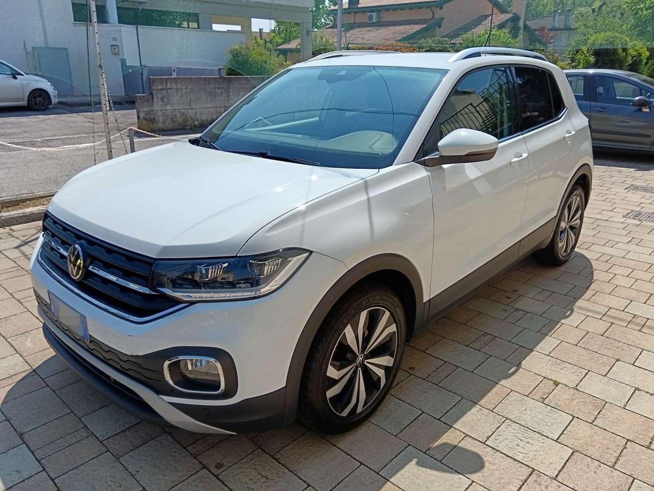 Volkswagen T-Cross 1.0 tsi Advanced 110cv