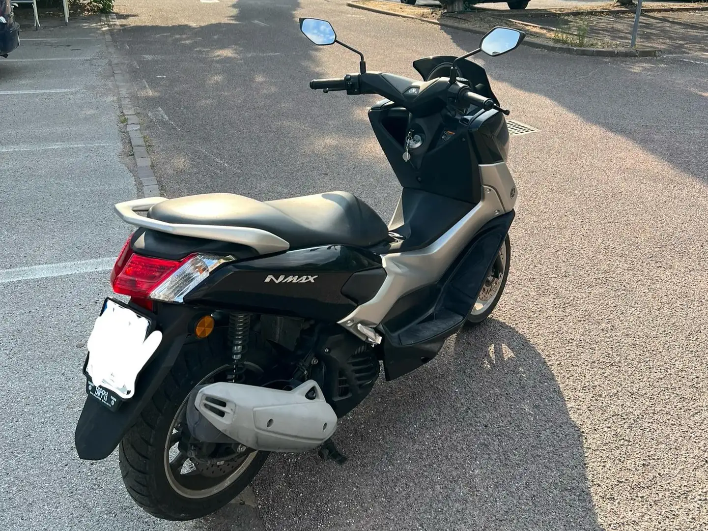 Yamaha NMAX - 2