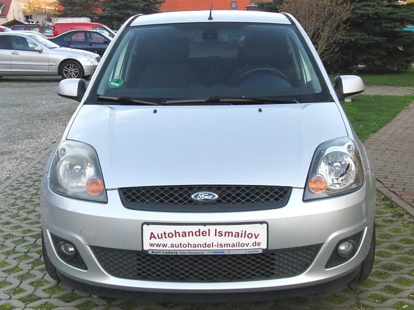 Ford Fiesta 1.4 Klima Silber - 2