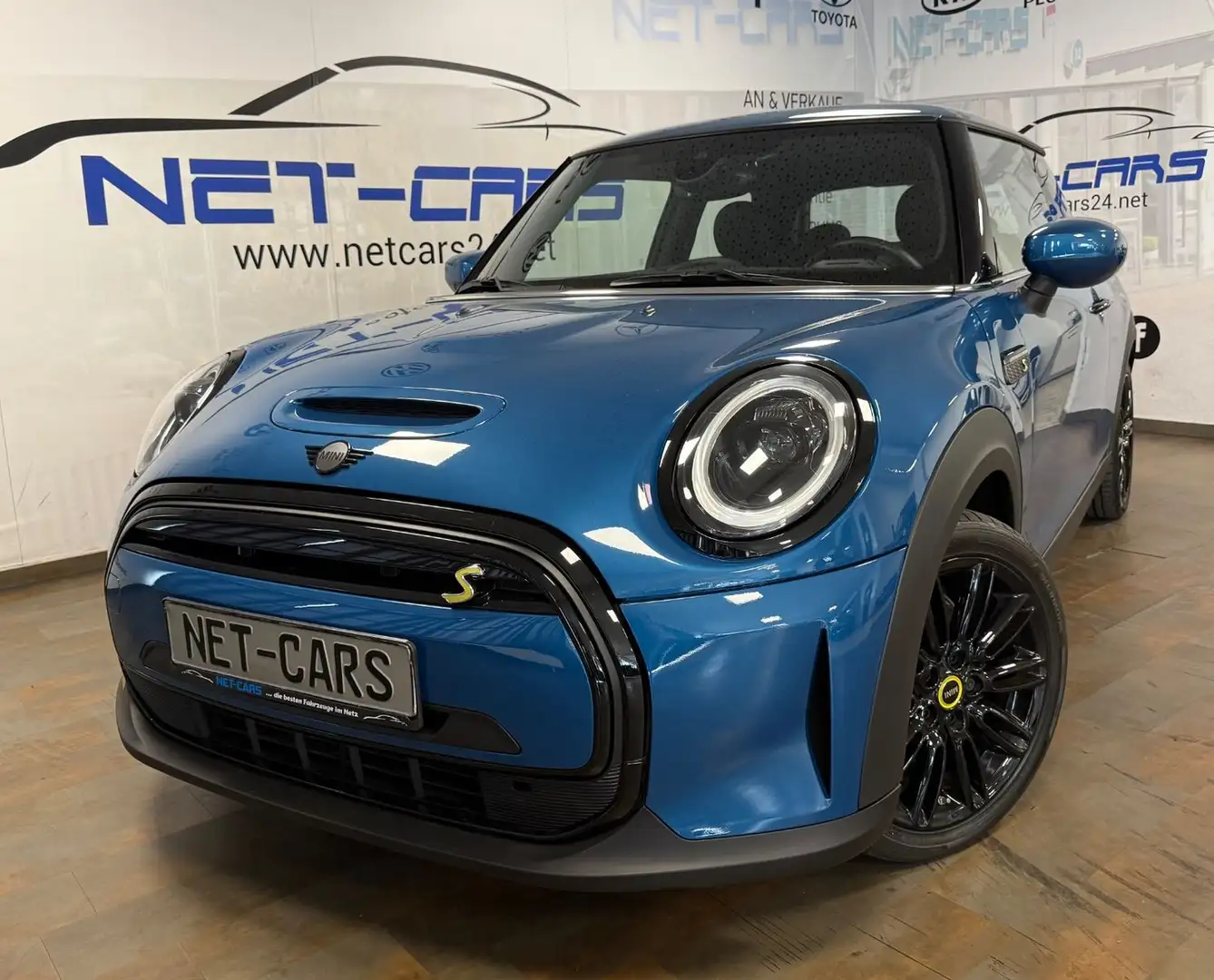 MINI Cooper SE Resolute Editon Leder*NAVi+Kamera*LED* Albastru - 1