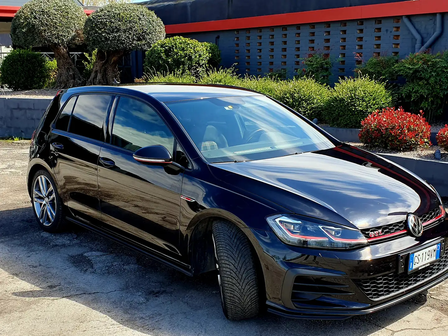 Volkswagen Golf GTI Golf 7.5 Performance 2019 5p 5p 2.0 TSI 245cv dsg Nero - 1