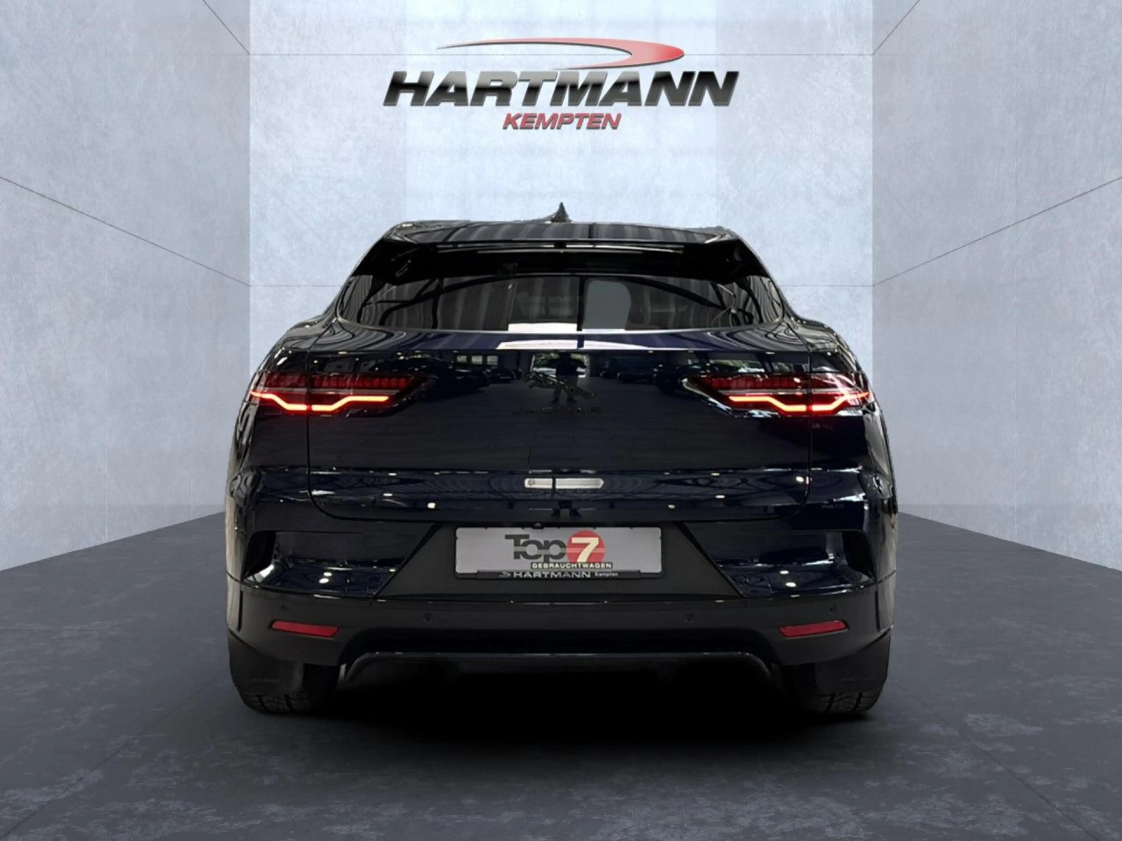Jaguar I-Pace R-Dynamic HSE Bluetooth Head Up Display LED — photo 8