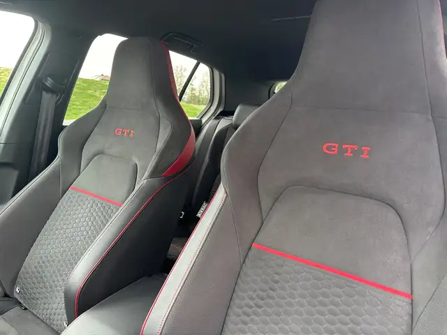 Volkswagen Golf view 15