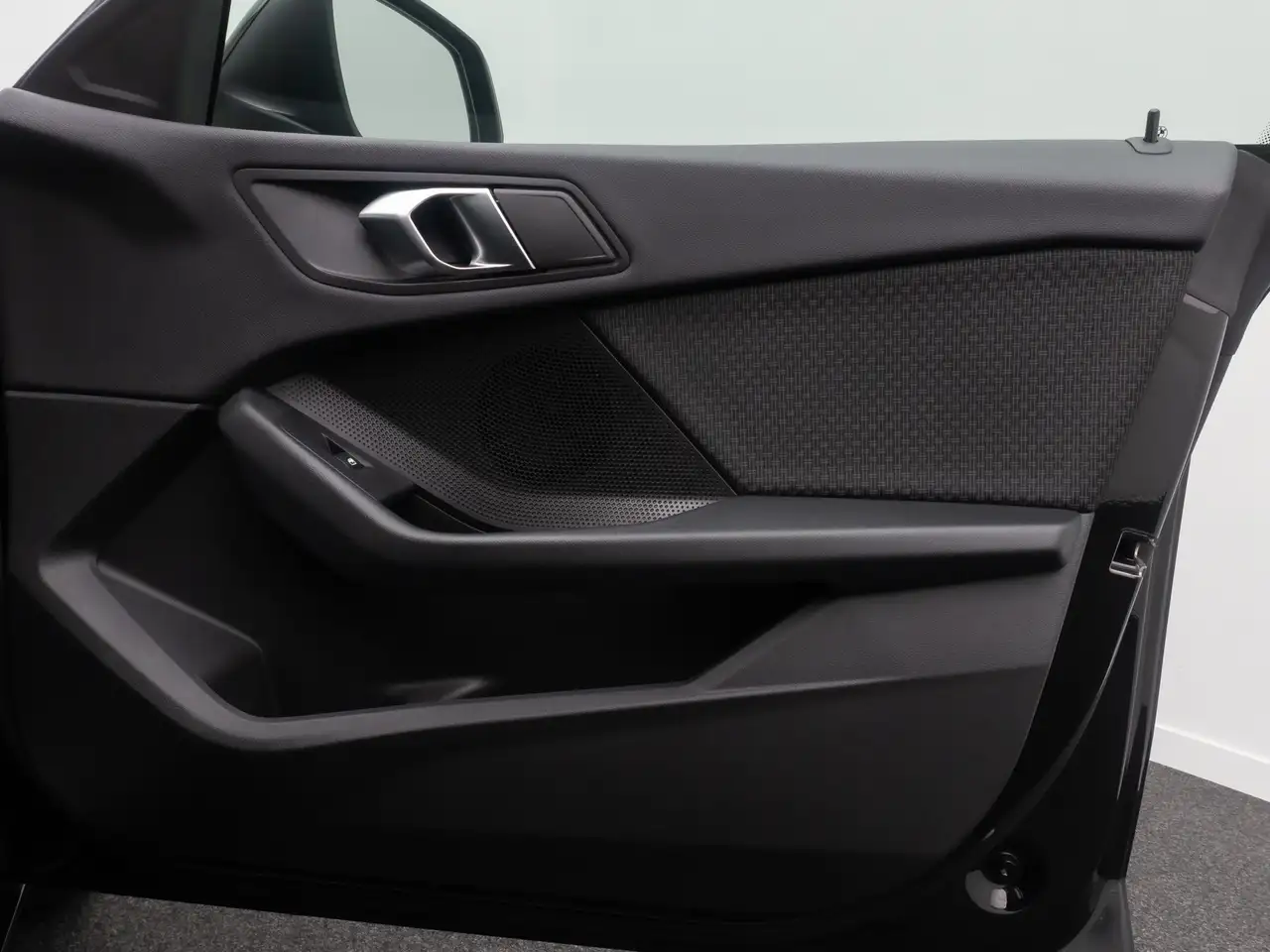BMW 218 DAB GeschwindigReg PDC CockpitPr, миниатюра 29