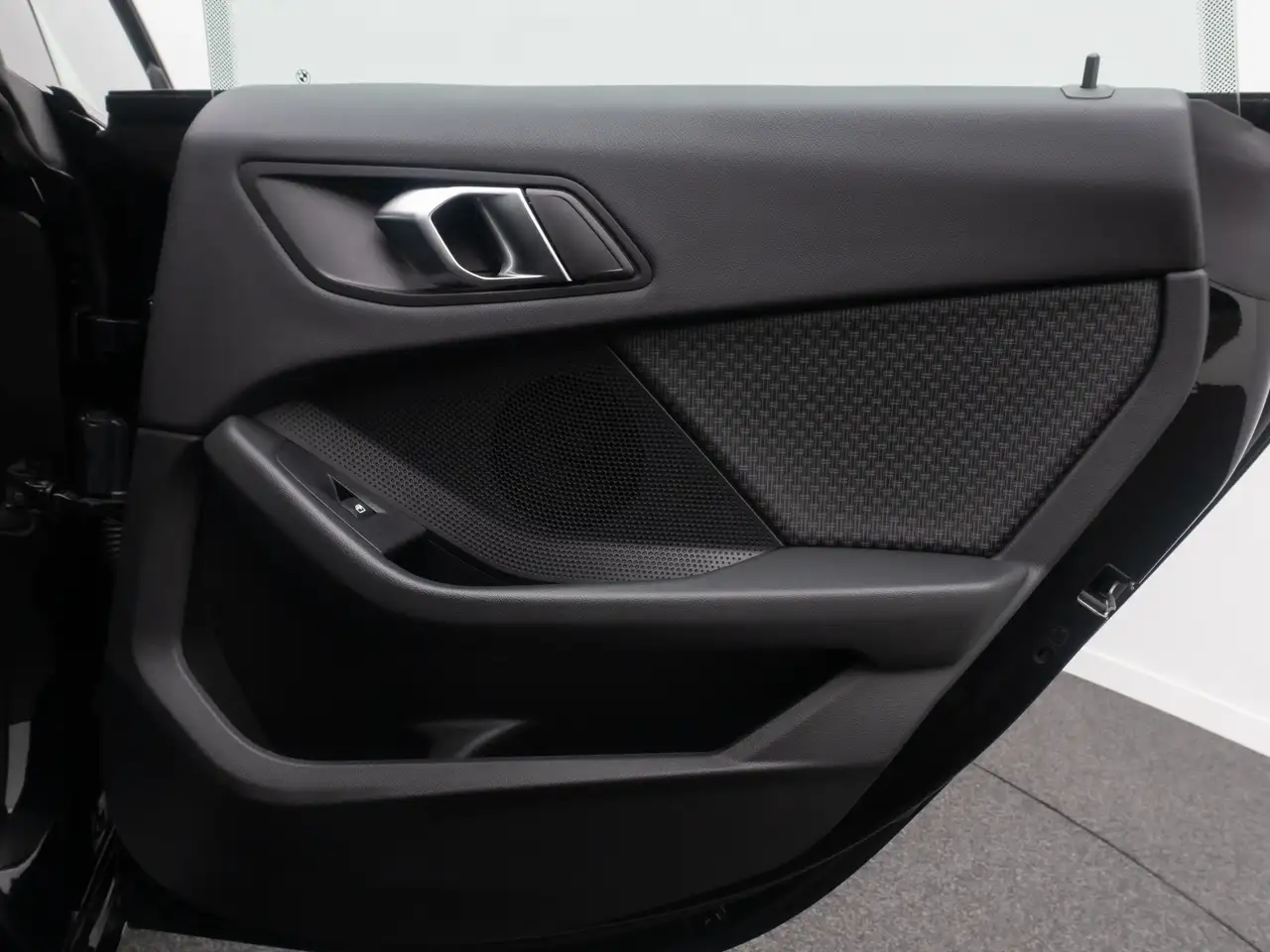 BMW 218 DAB GeschwindigReg PDC CockpitPr, миниатюра 30