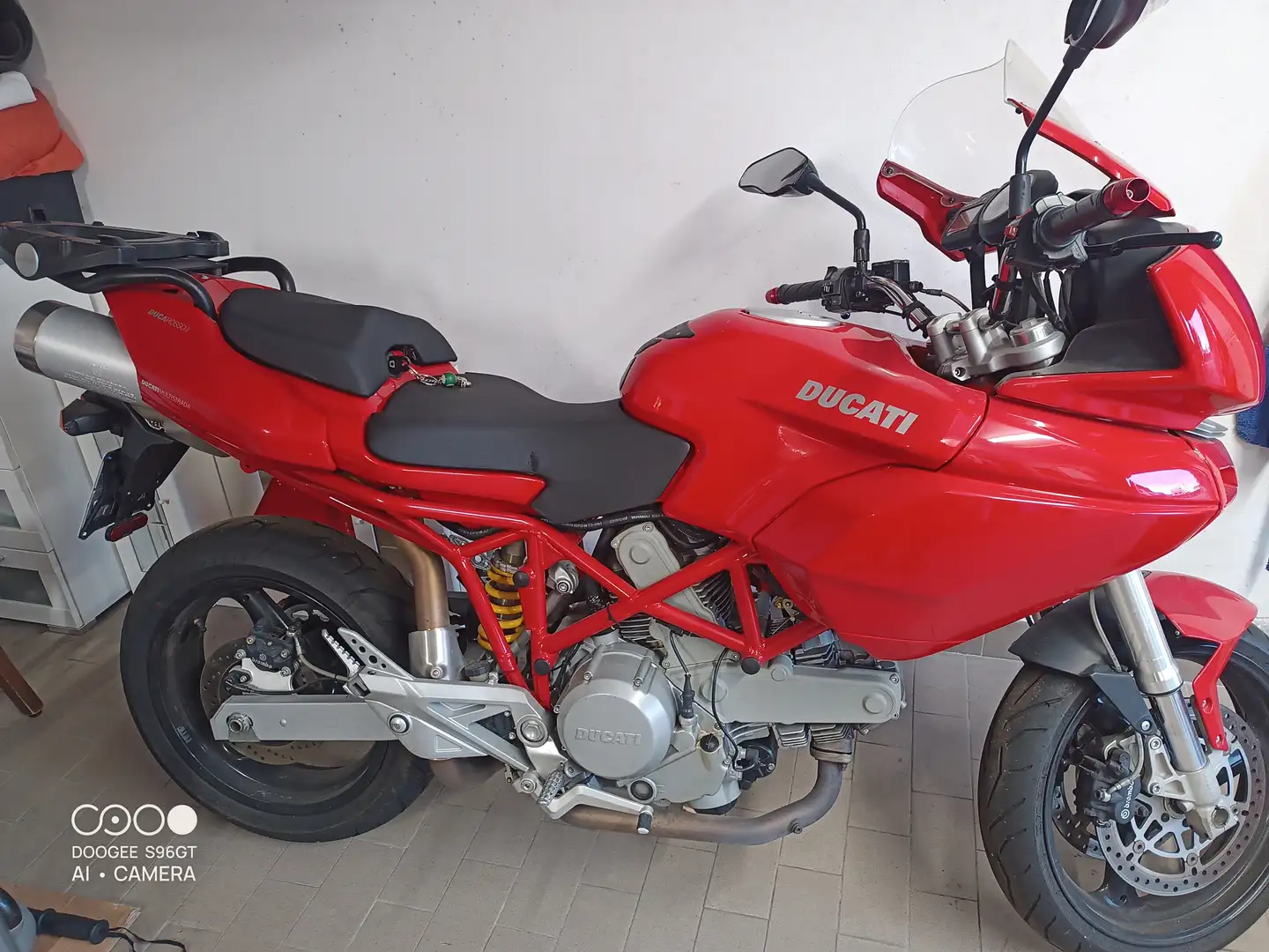 Ducati Multistrada 620 Rojo - 2