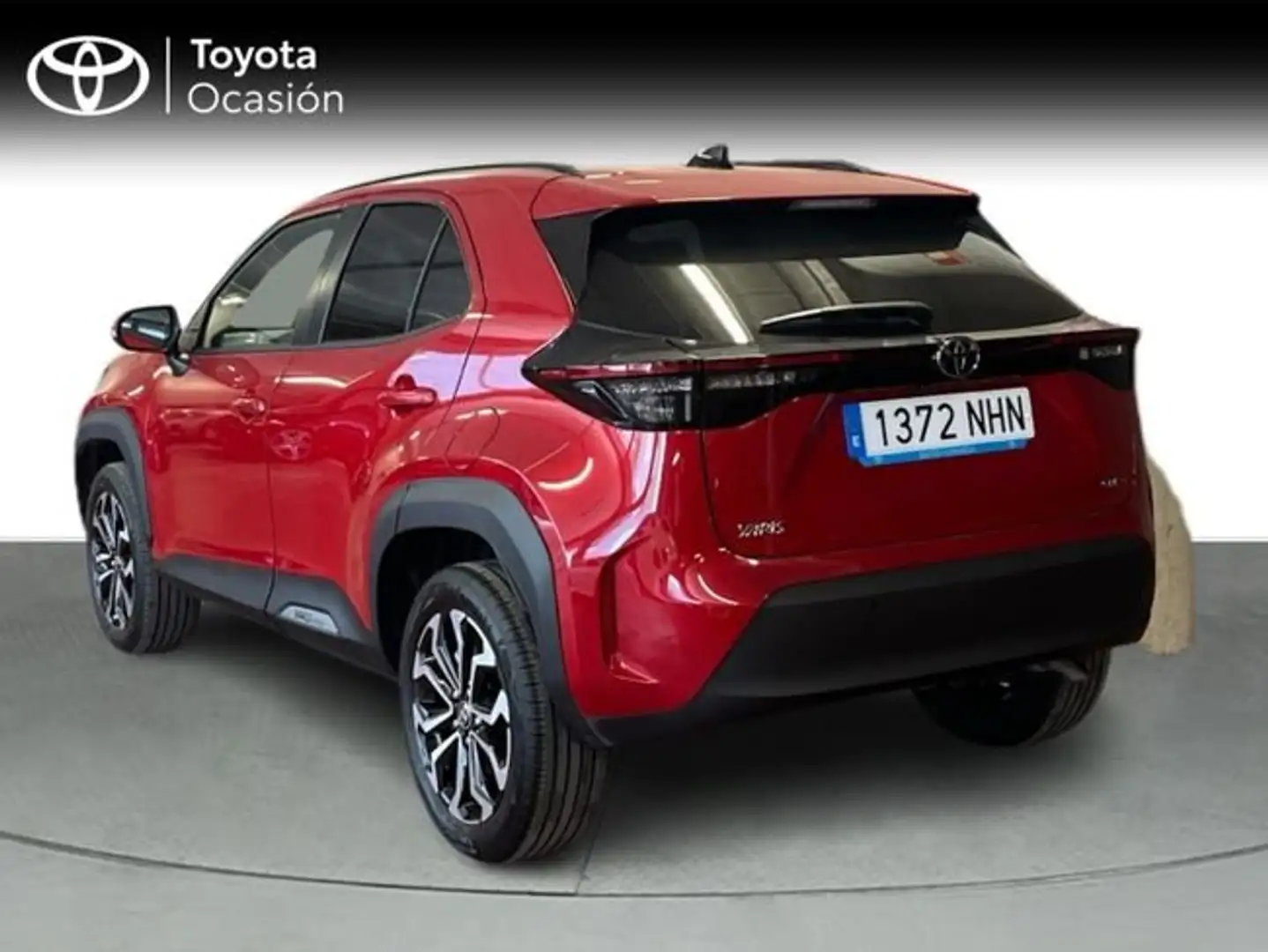 Toyota Yaris Cross 130H Active Rojo - 2