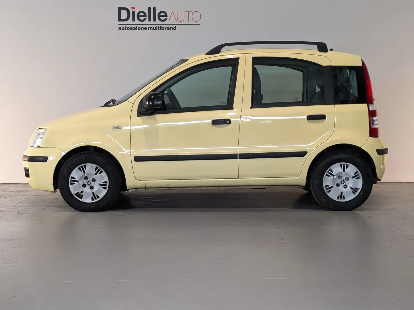 Fiat Panda Panda 1.2 Dynamic 69CV Amarillo - 2