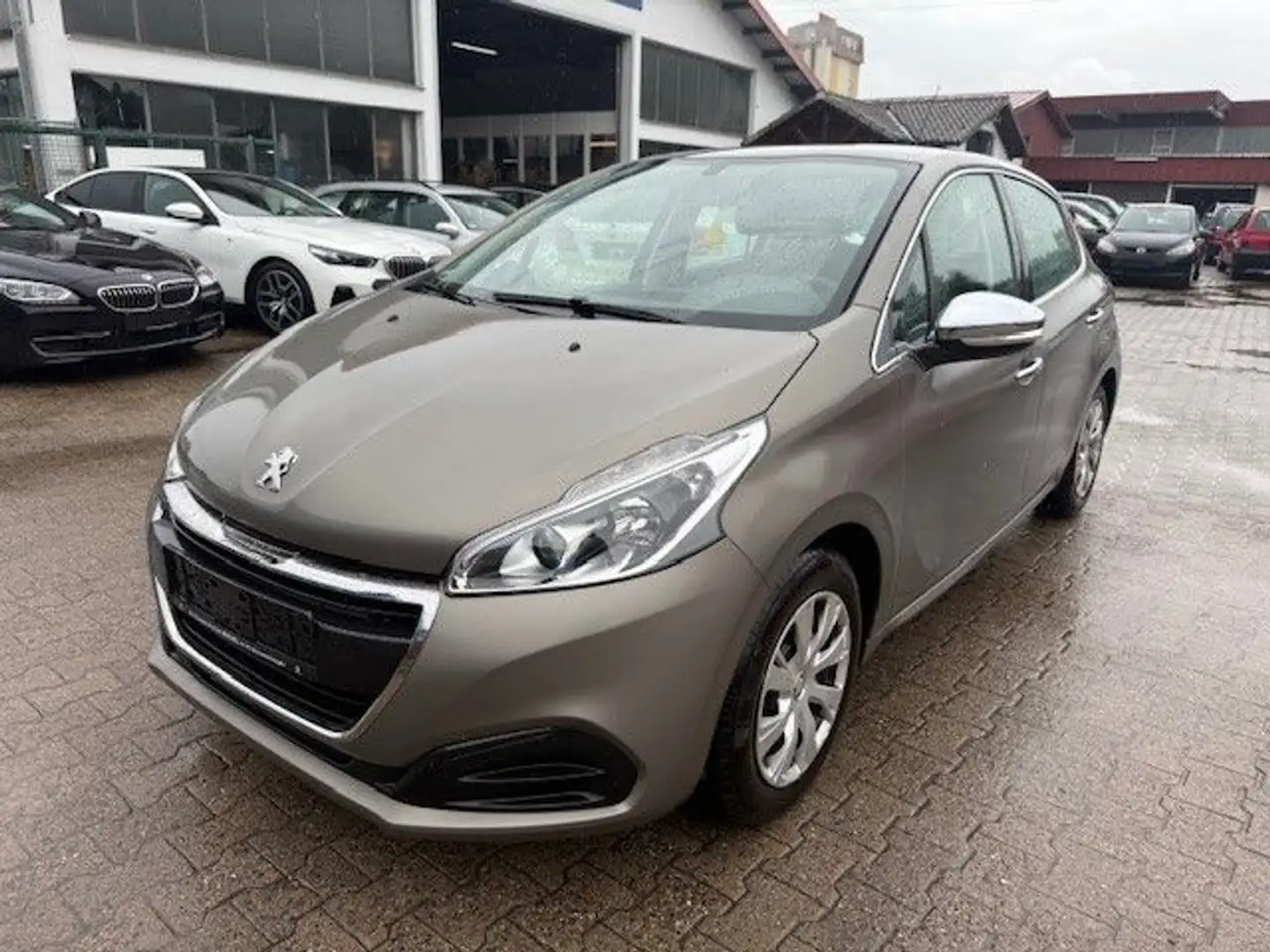 Peugeot 208 Active 123TKM 8Fach SHeft Tüv 01.2027 Gris - 1