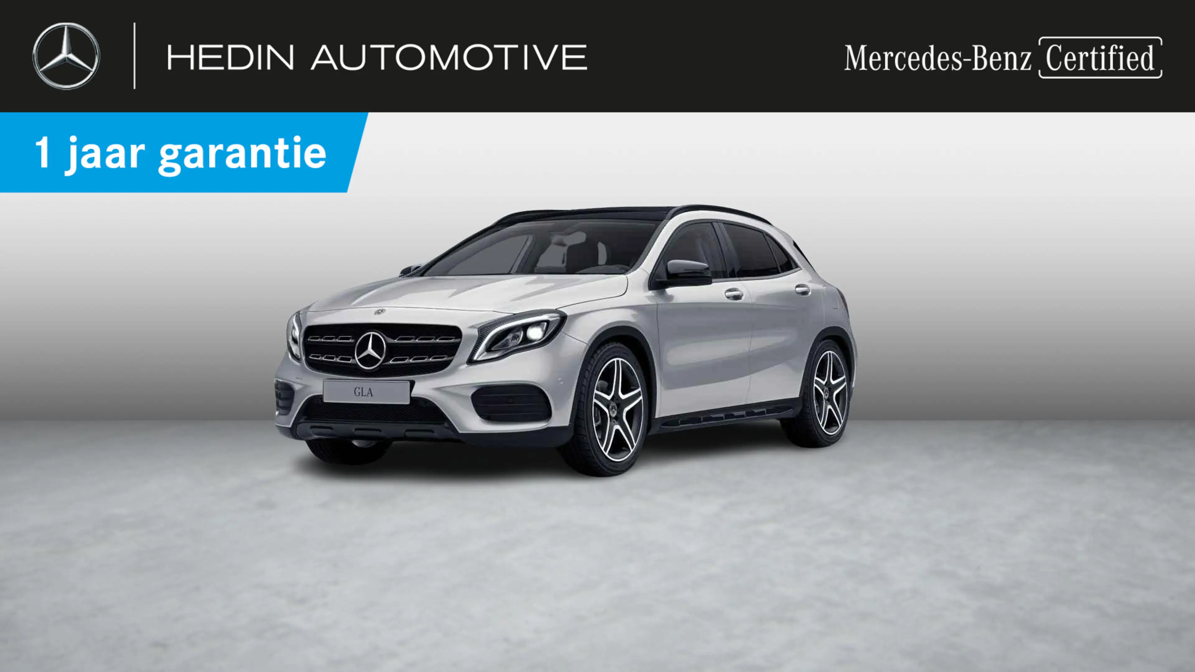 Mercedes-Benz GLA 180 AMG Line | Night Pack | Panoramisch Dak | Smartpho