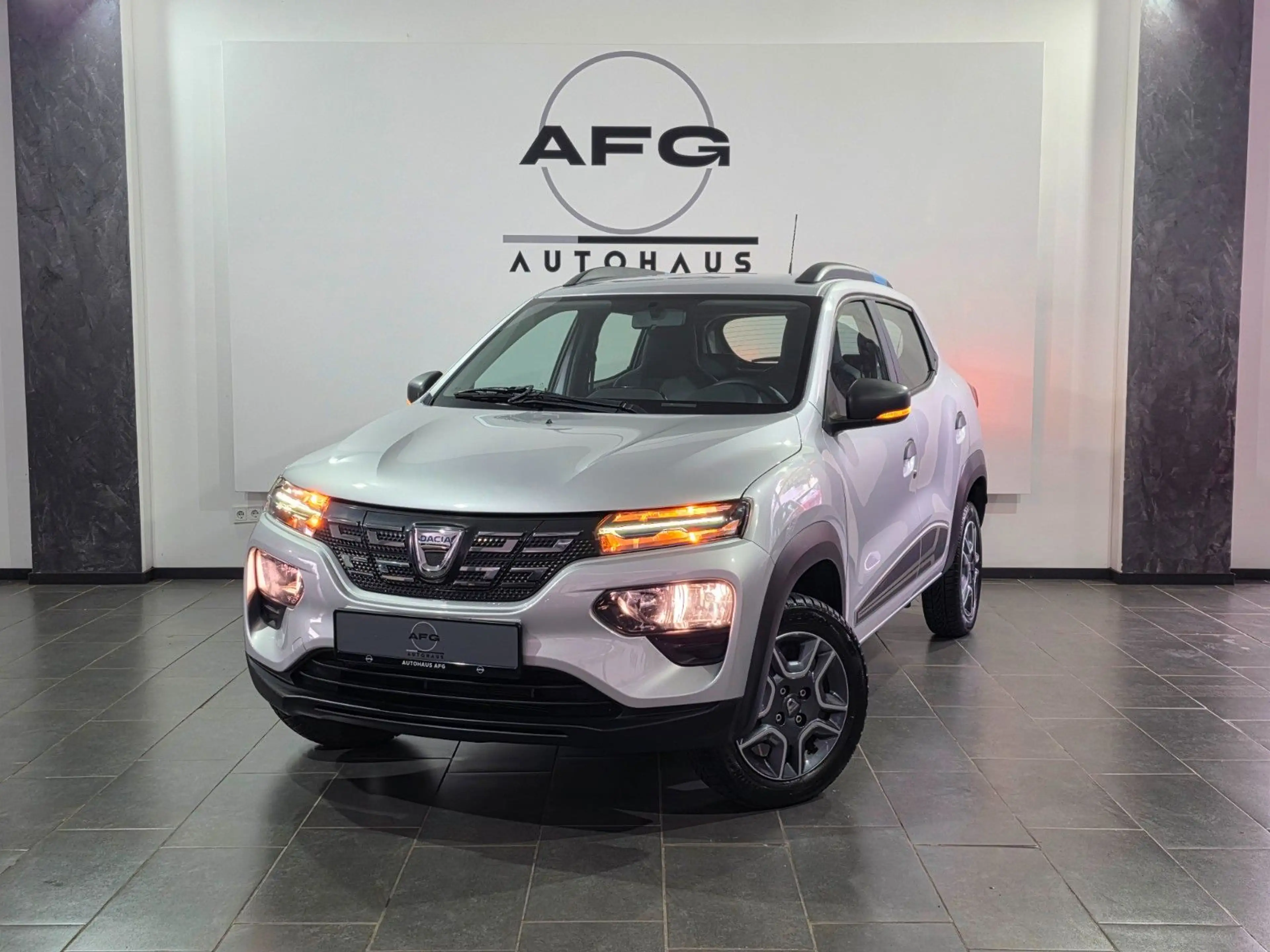Dacia Spring Electric Comfort*NAVI*KAMERA*CARPLAY*