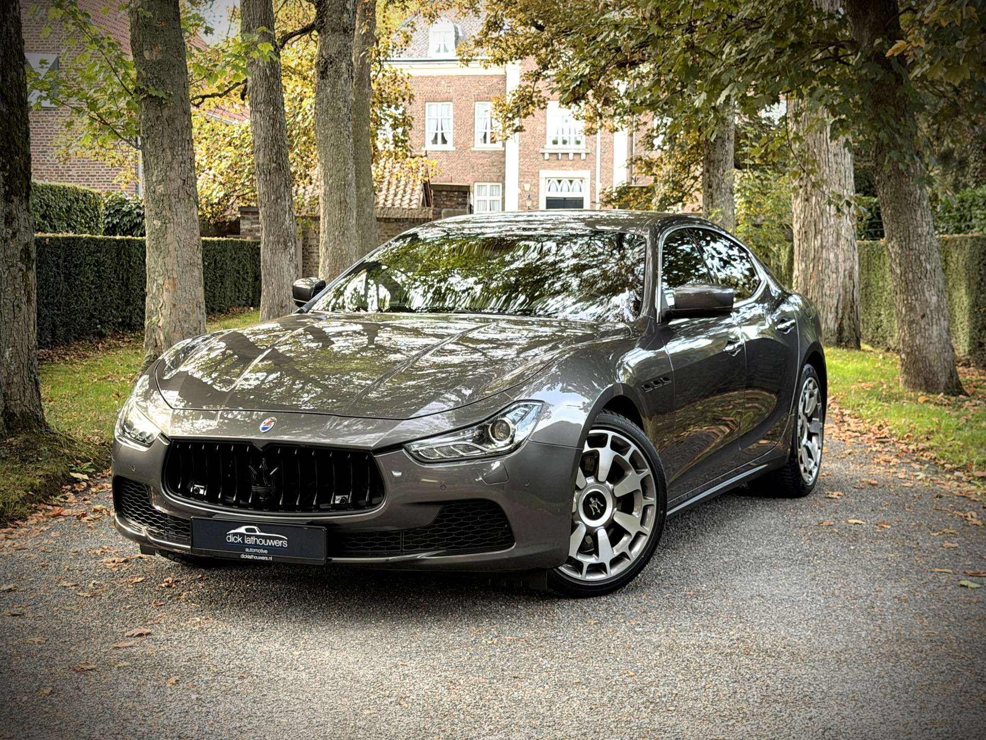 2016 Maserati GHIBLI