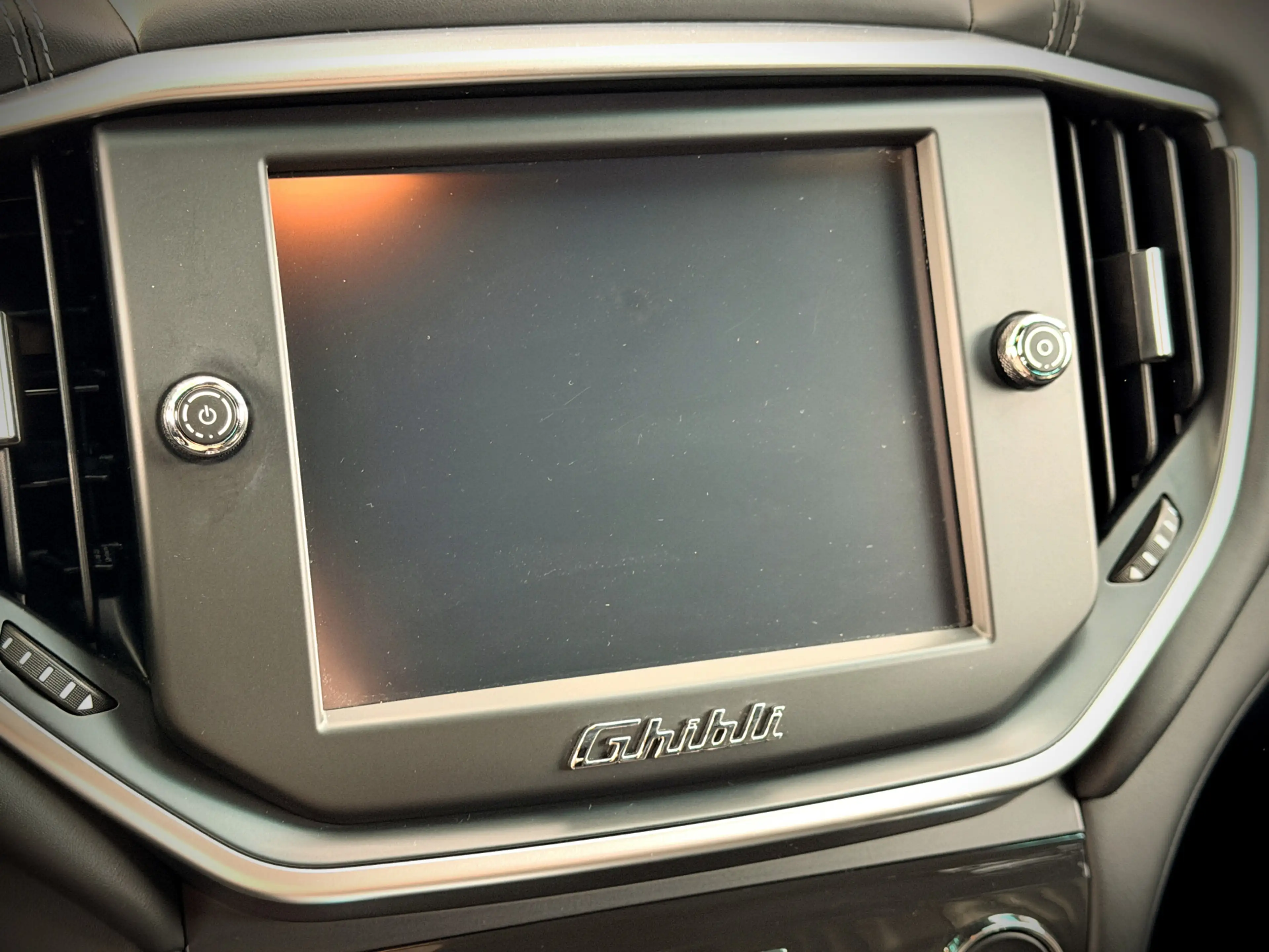 Maserati Ghibli 3.0 S Q4 / VOLLEDER — photo 20