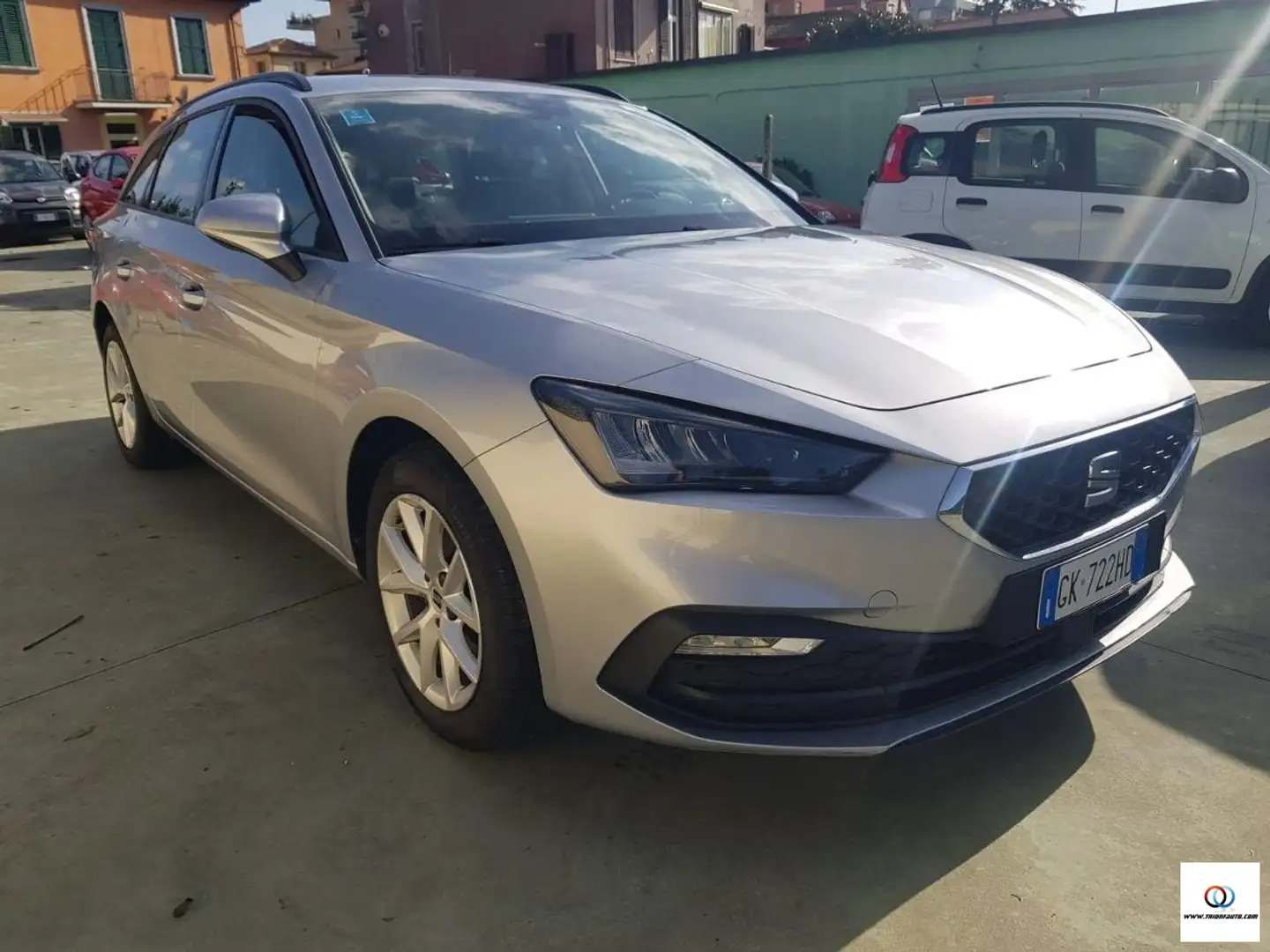 SEAT Leon ST 1.0 TSI Style Grijs - 1