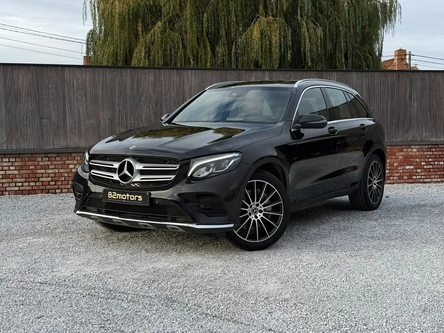 Mercedes-Benz GLC 220 d 4-matic/amg/led/navi/cruise/pdc/euro6b/135000km Zwart - 1