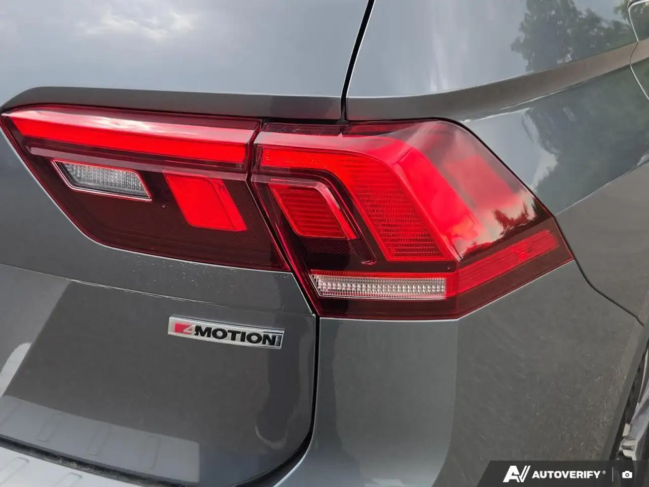 Volkswagen Tiguan снимка Volkswagen Tiguan