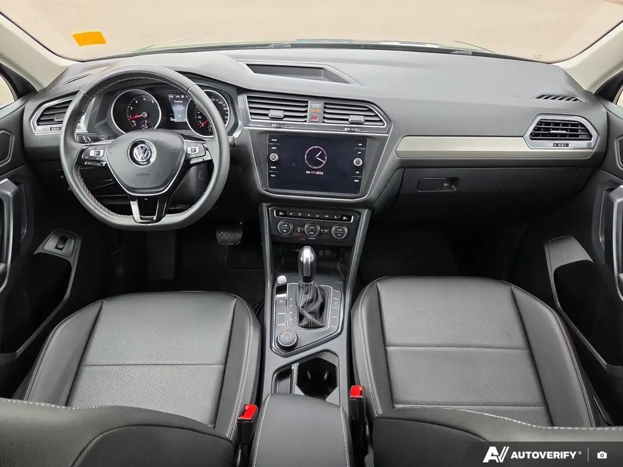 Volkswagen Tiguan снимка Volkswagen Tiguan