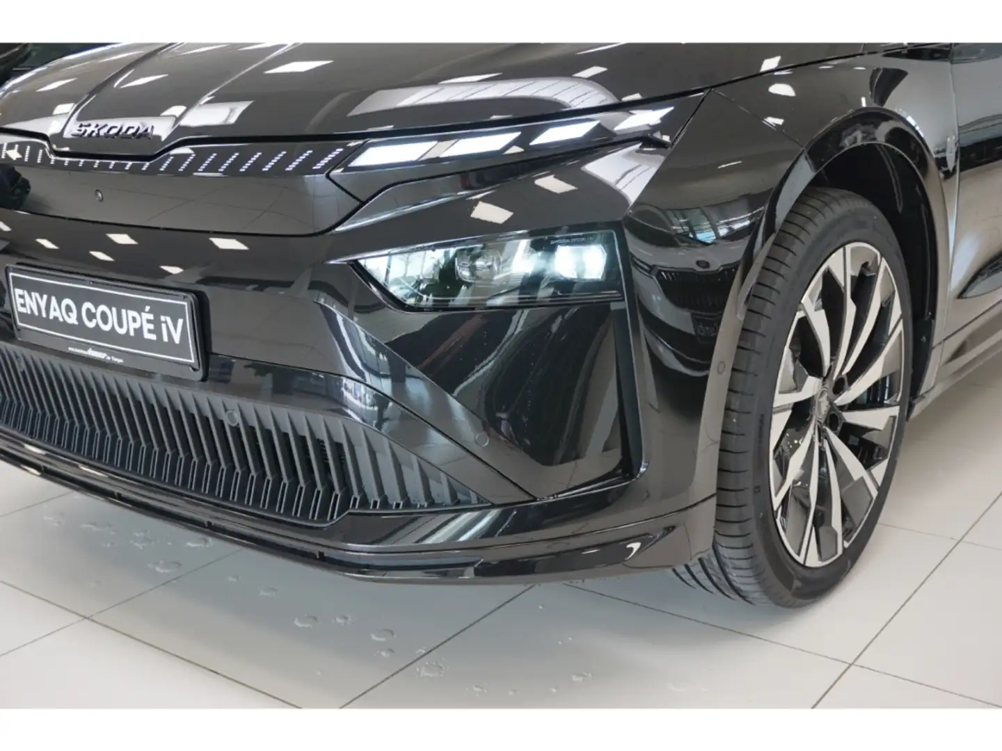 Skoda Enyaq Coupe 85 Sportline Maxx AHK Transport Winter 21''L Schwarz - 2