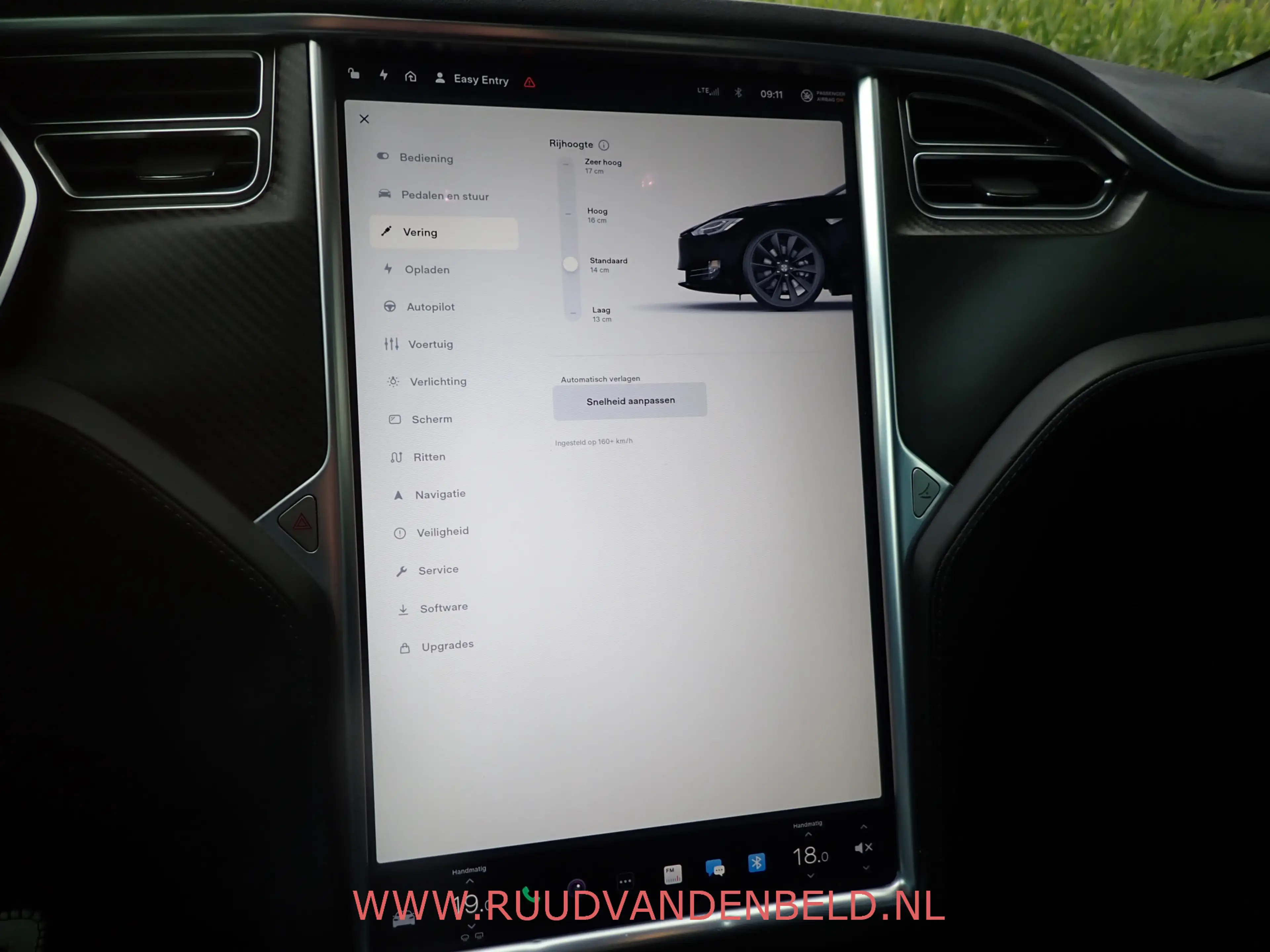 Tesla Model S 90D SOH 87% / CCS / AUTOPILOT / LUCHTVERING — photo 23