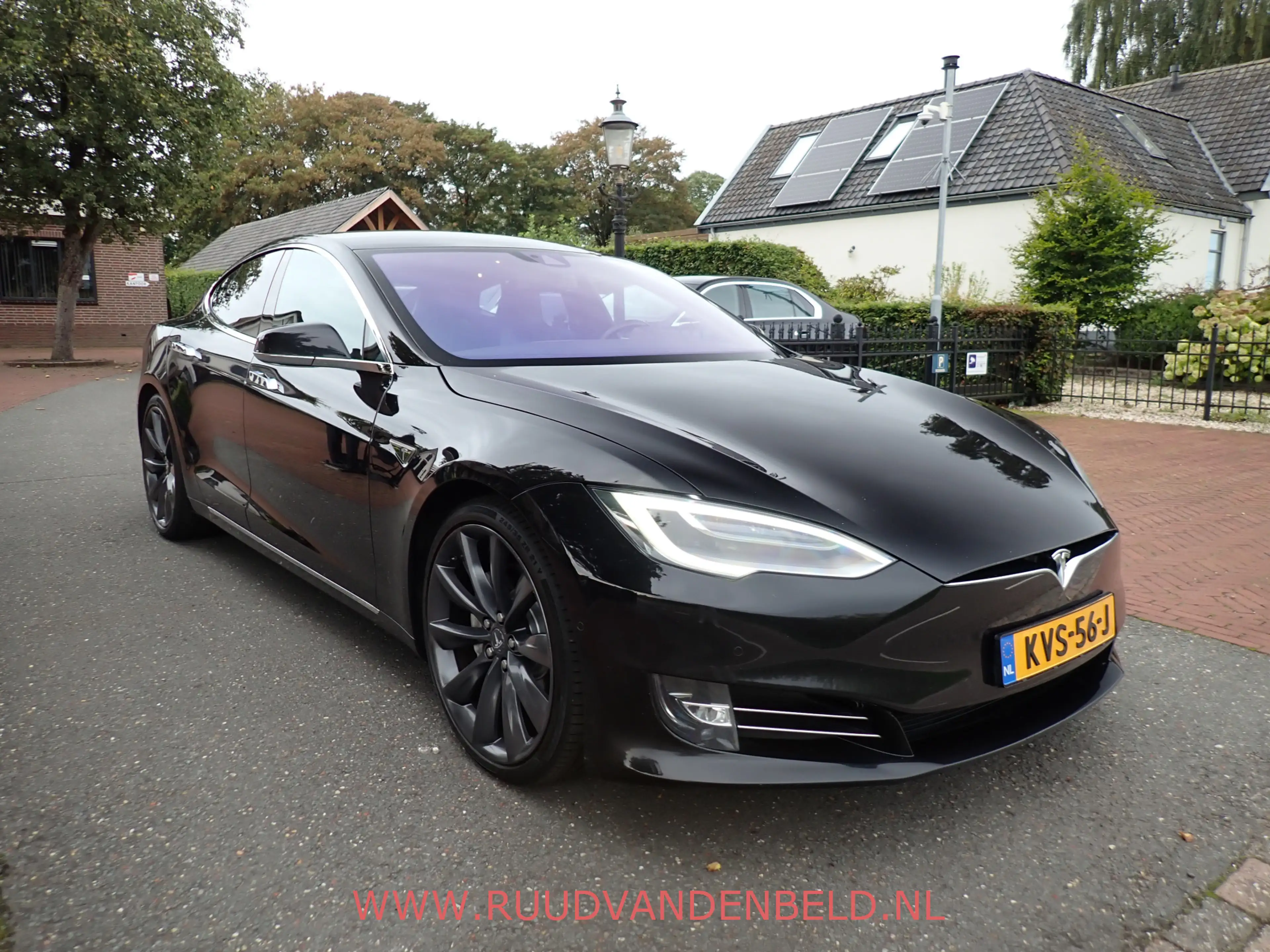 Tesla Model S 90D SOH 87% / CCS / AUTOPILOT / LUCHTVERING — photo 3