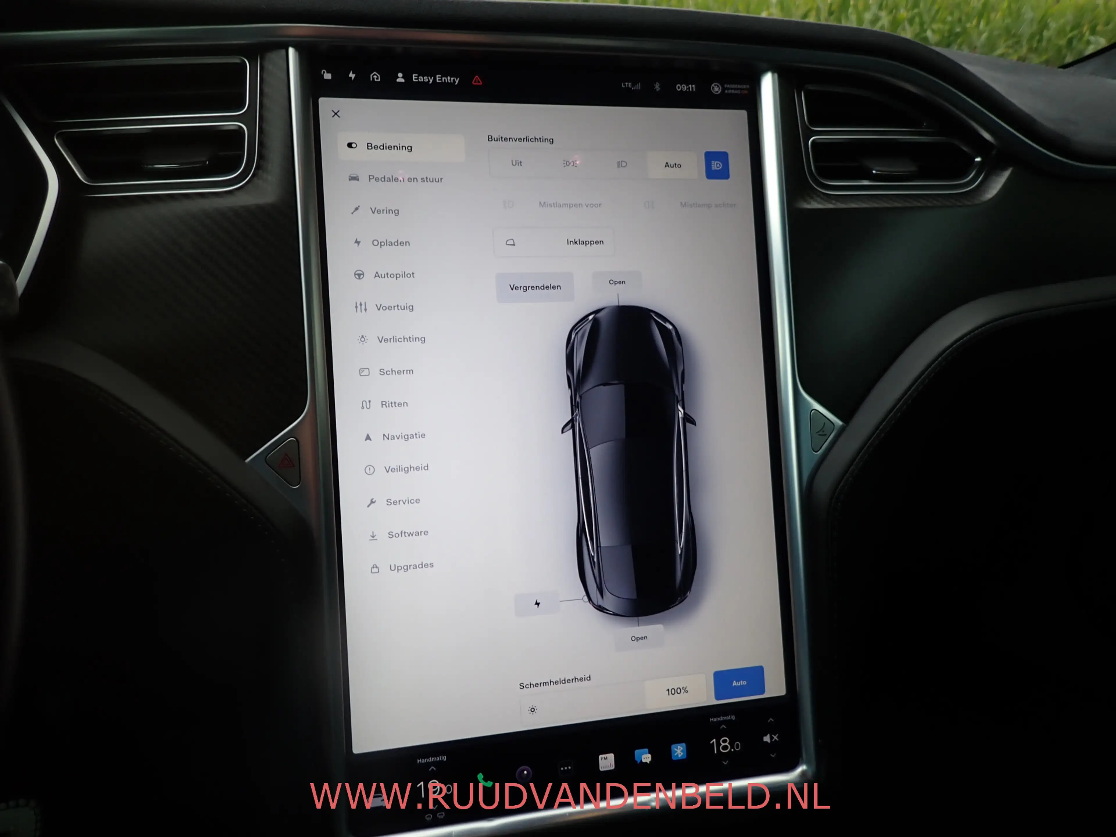 Tesla Model S 90D SOH 87% / CCS / AUTOPILOT / LUCHTVERING — photo 21