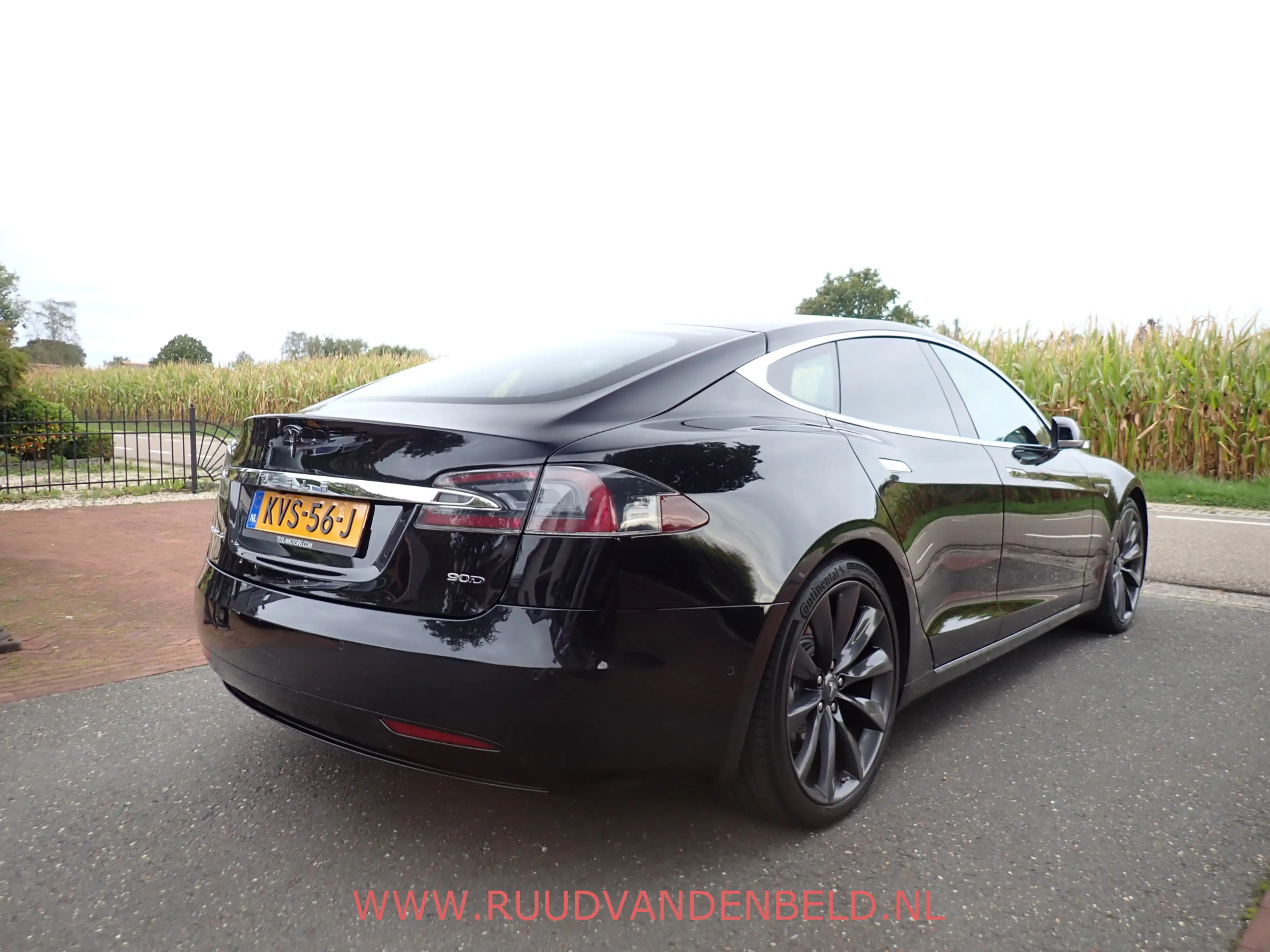 Tesla Model S 90D SOH 87% / CCS / AUTOPILOT / LUCHTVERING — photo 4