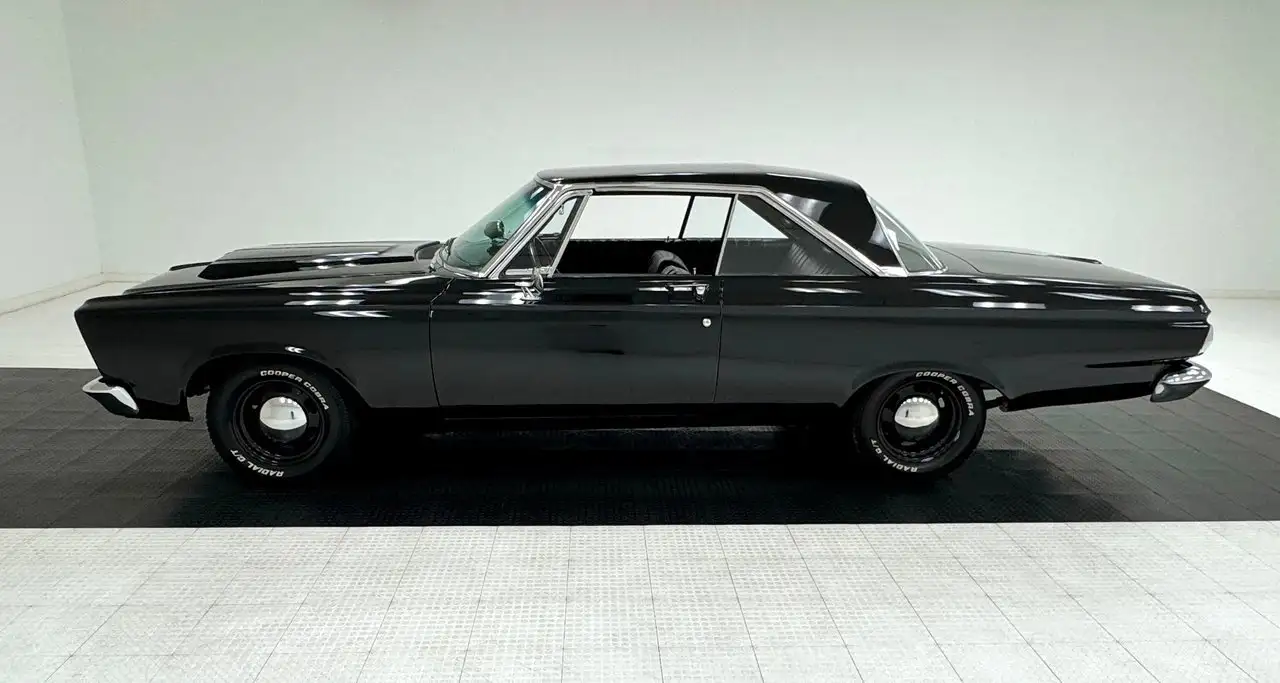 Plymouth Belvedere II 2 Door Hardtop, foto 2