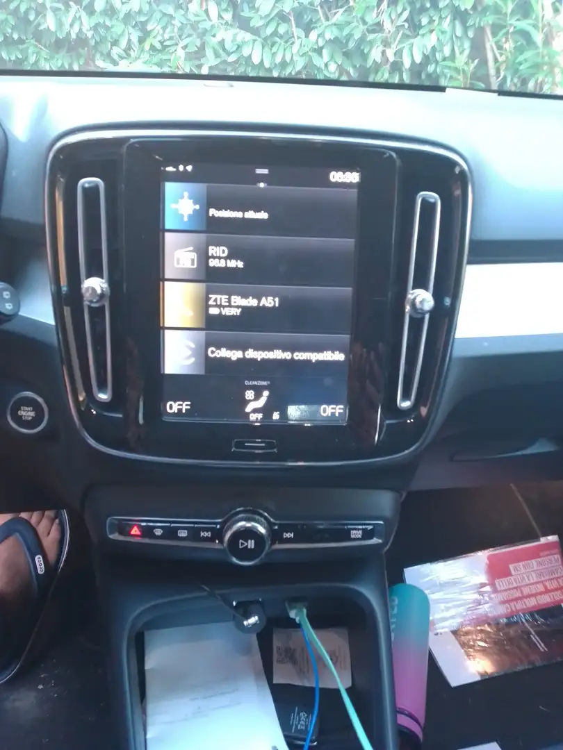 Volvo XC40 XC40 2.0 d3 Momentum Pro auto my21 Nero - 1
