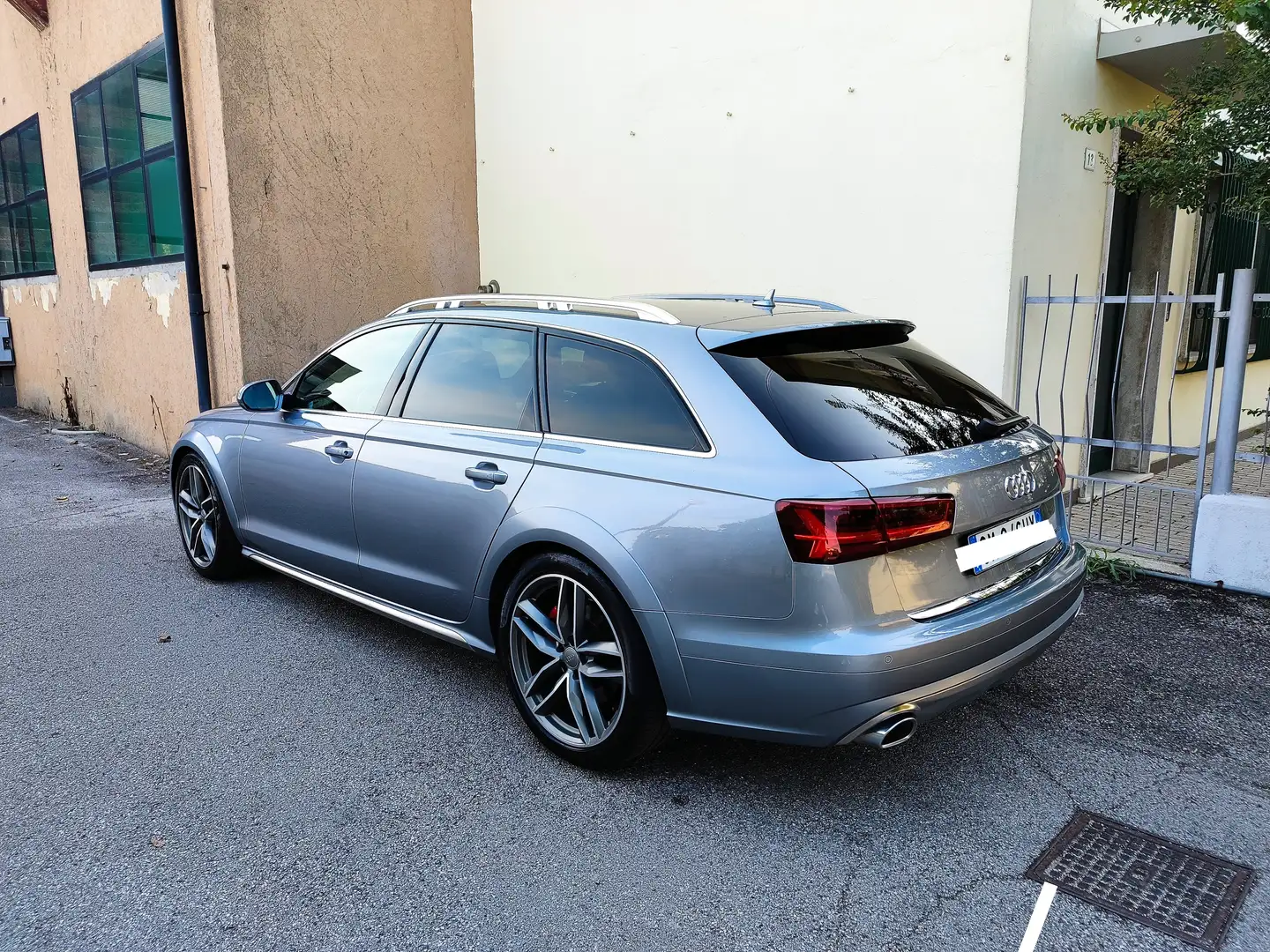 Audi A6 allroad A6 Allroad 3.0 tdi quattro 218cv s-tronic Argintiu - 2
