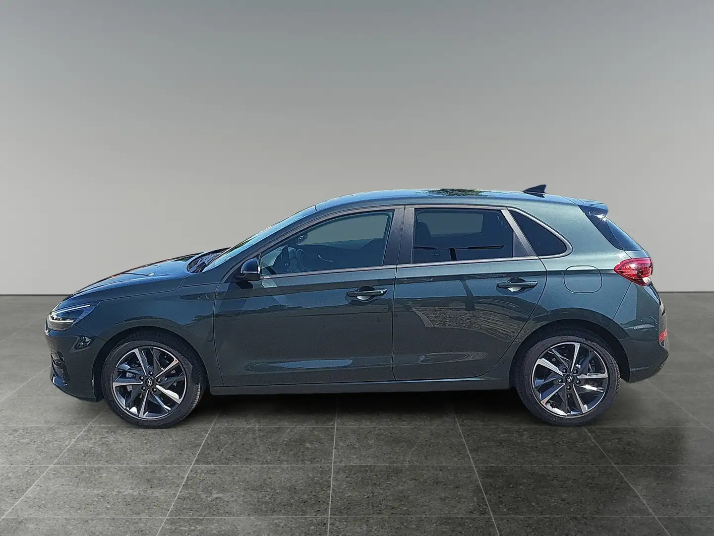 Hyundai i30 PD GO Plus 1.0 TGDI DCT c5bu3 Grün - 2