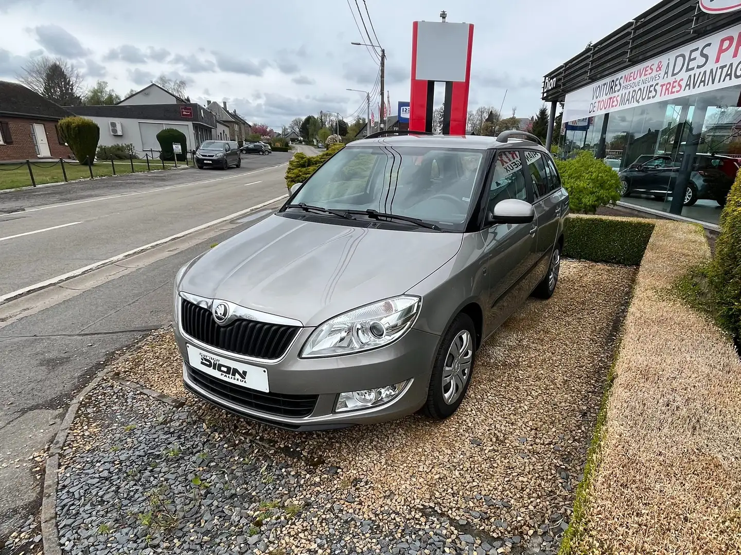 Skoda Fabia TSI Active Beige - 1