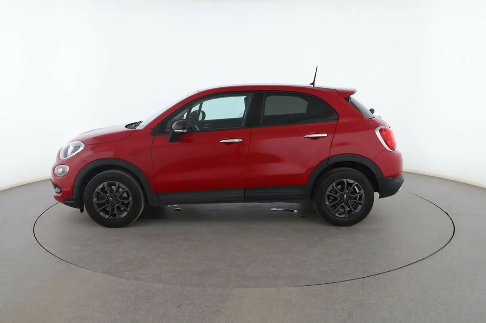 Fiat 500X 1.3Mjt Pop Star 4x2 70kW Rojo - 2