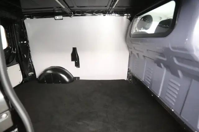 Mercedes-Benz Vito view 26