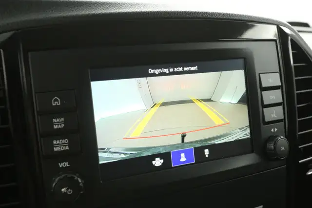Mercedes-Benz Vito view 12