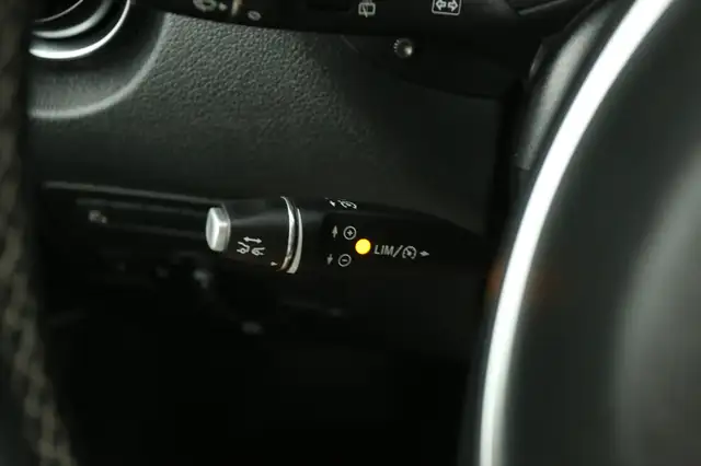 Mercedes-Benz Vito view 14