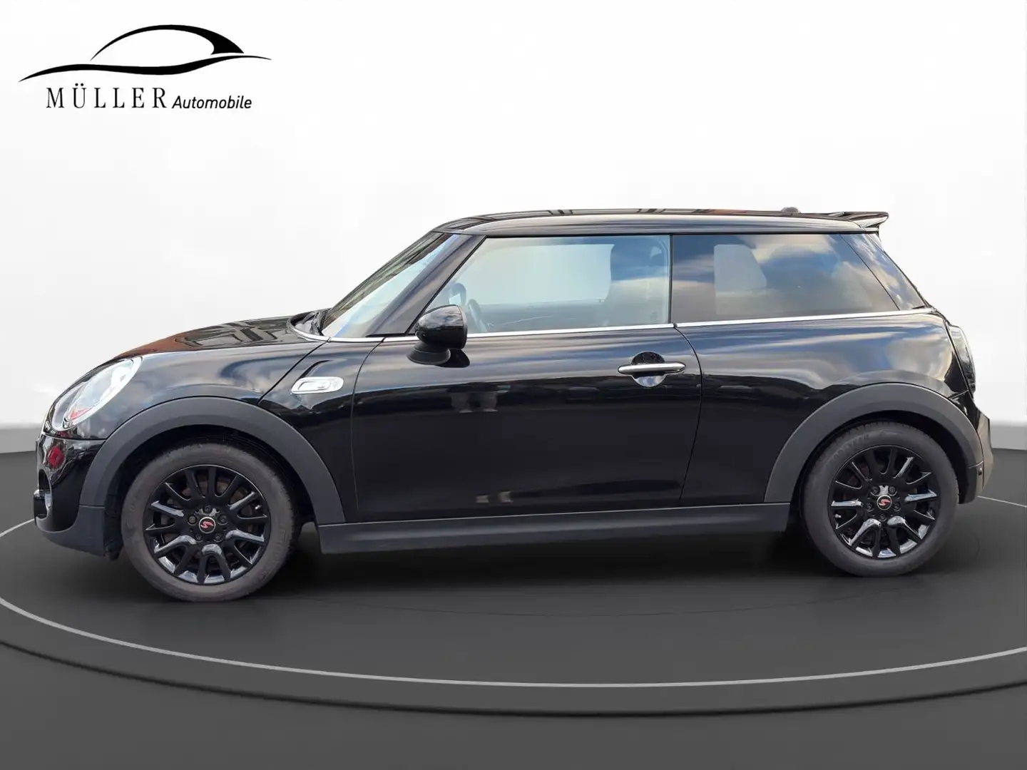 MINI Cooper S Schwarz - 1