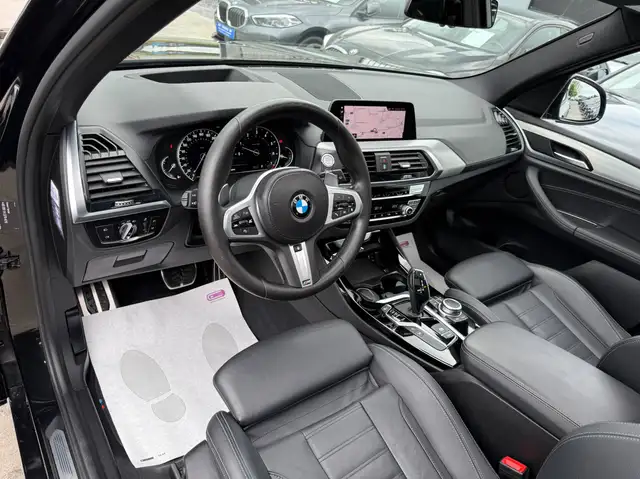 BMW X3 view 14