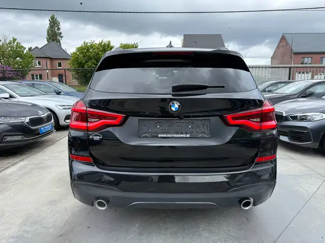 BMW X3 view 6