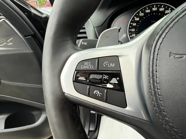 BMW X3 view 21