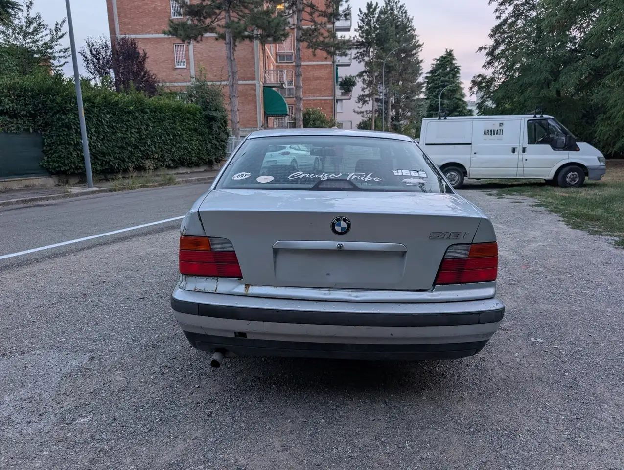 BMW 318i, foto 5