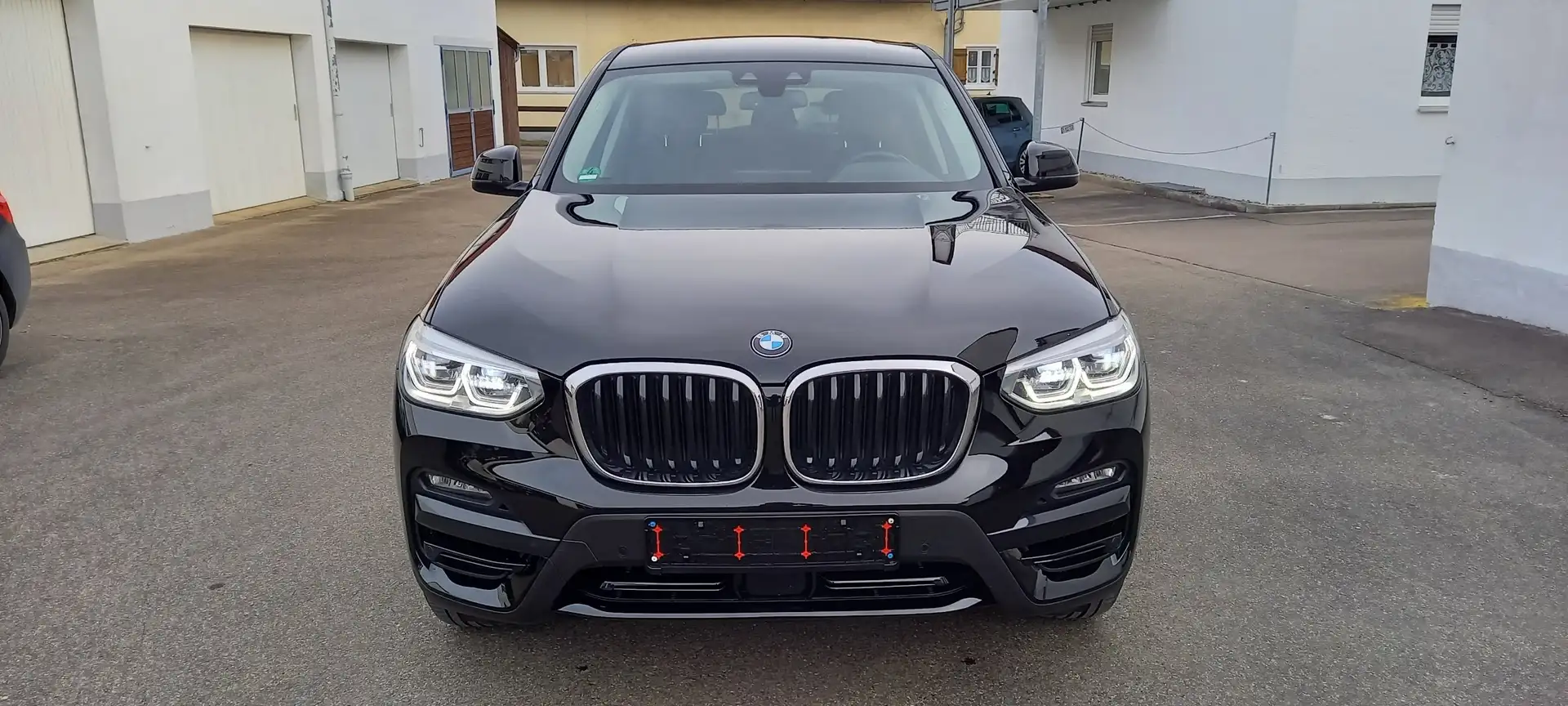 BMW X3 xDrive30d Automatik / Unfallfrei / 1.Hd Schwarz - 2