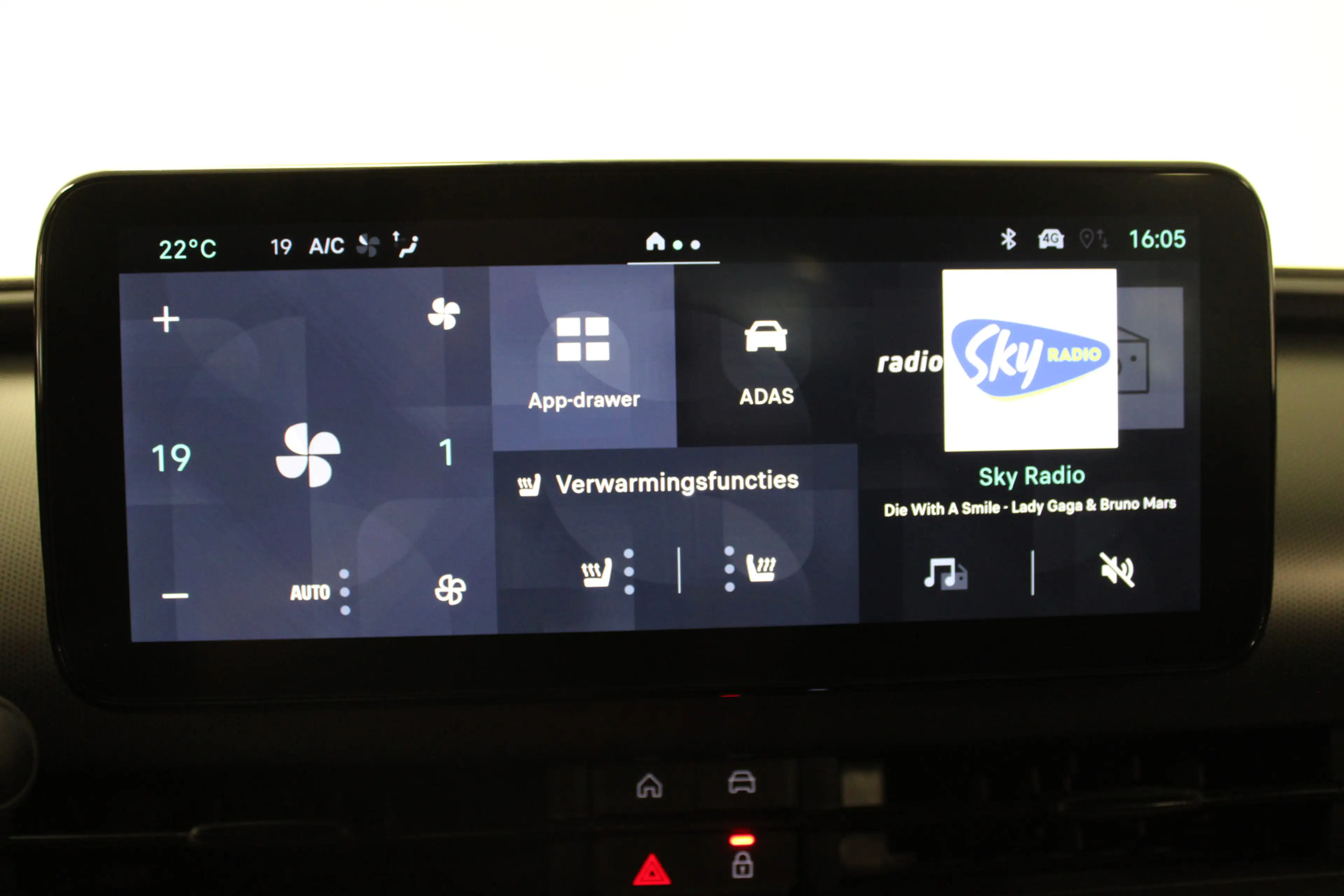 Fiat 600 1.2 Hybrid Sport — photo 15